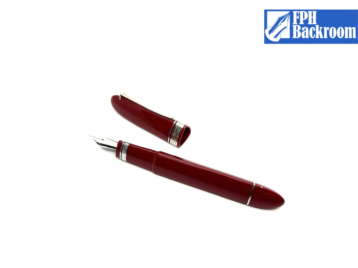 Omas #360 Triangulated Body Burgundy - Fountain Pen