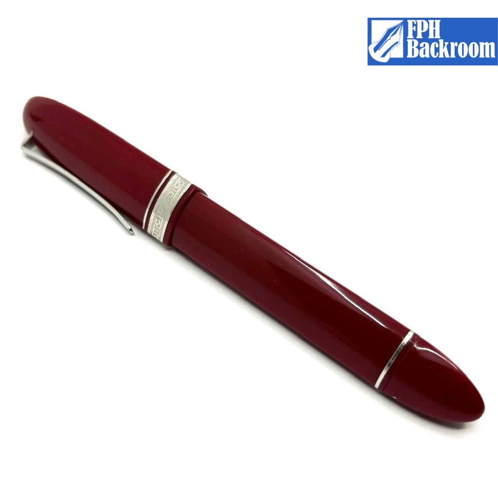 Omas #360 Triangulated Body Burgundy - Fountain Pen