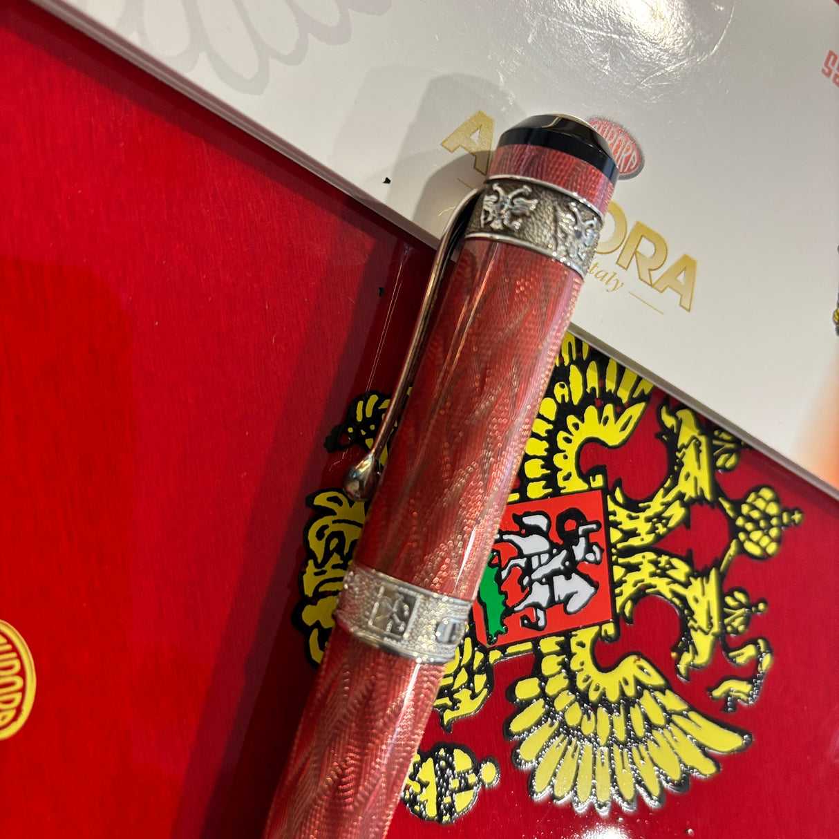 Aurora Saint Petersburg 300th anniversary Fountain Pen Limited Edition - Medium 18kt Gold Nib