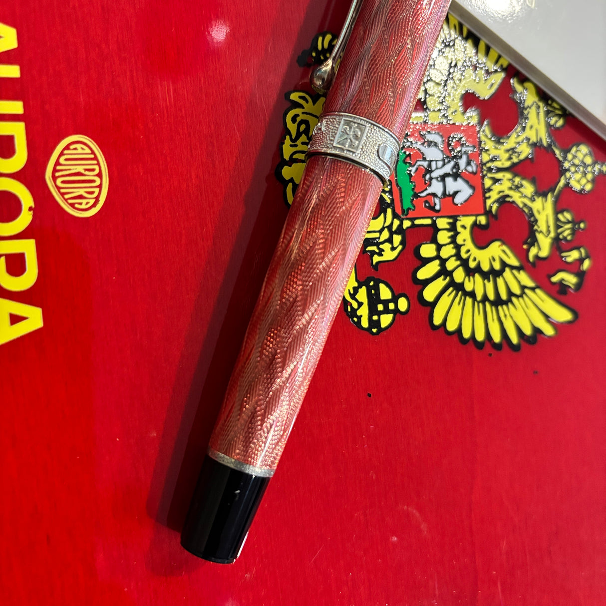 Aurora Saint Petersburg 300th anniversary Fountain Pen Limited Edition - Medium 18kt Gold Nib