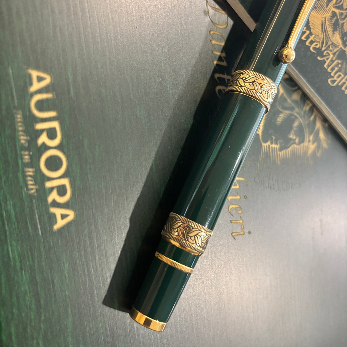 Aurora Dante Alighieri Limited Edition 1919 pens - Medium 18kt Gold Nib