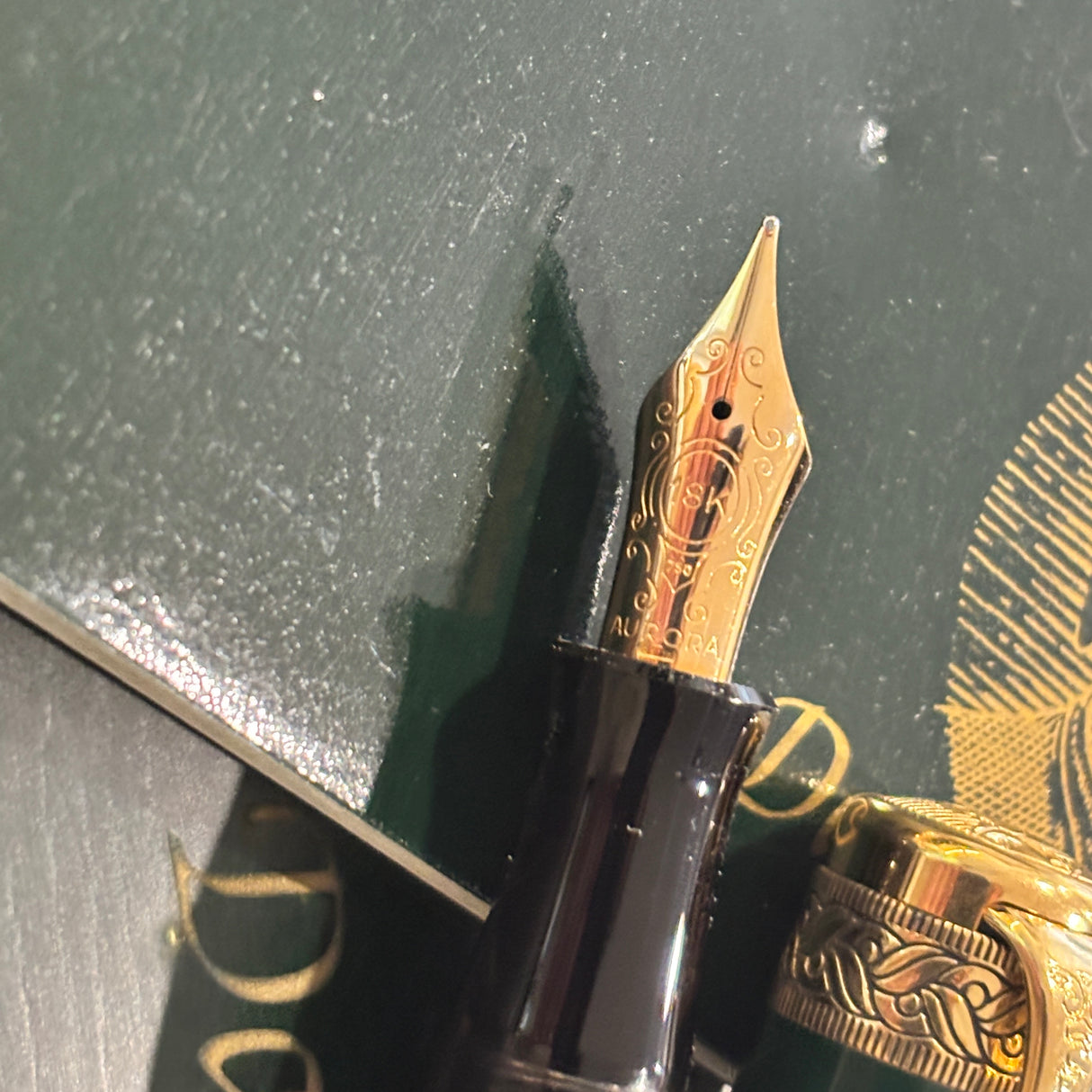 Aurora Dante Alighieri Limited Edition 1919 pens - Medium 18kt Gold Nib