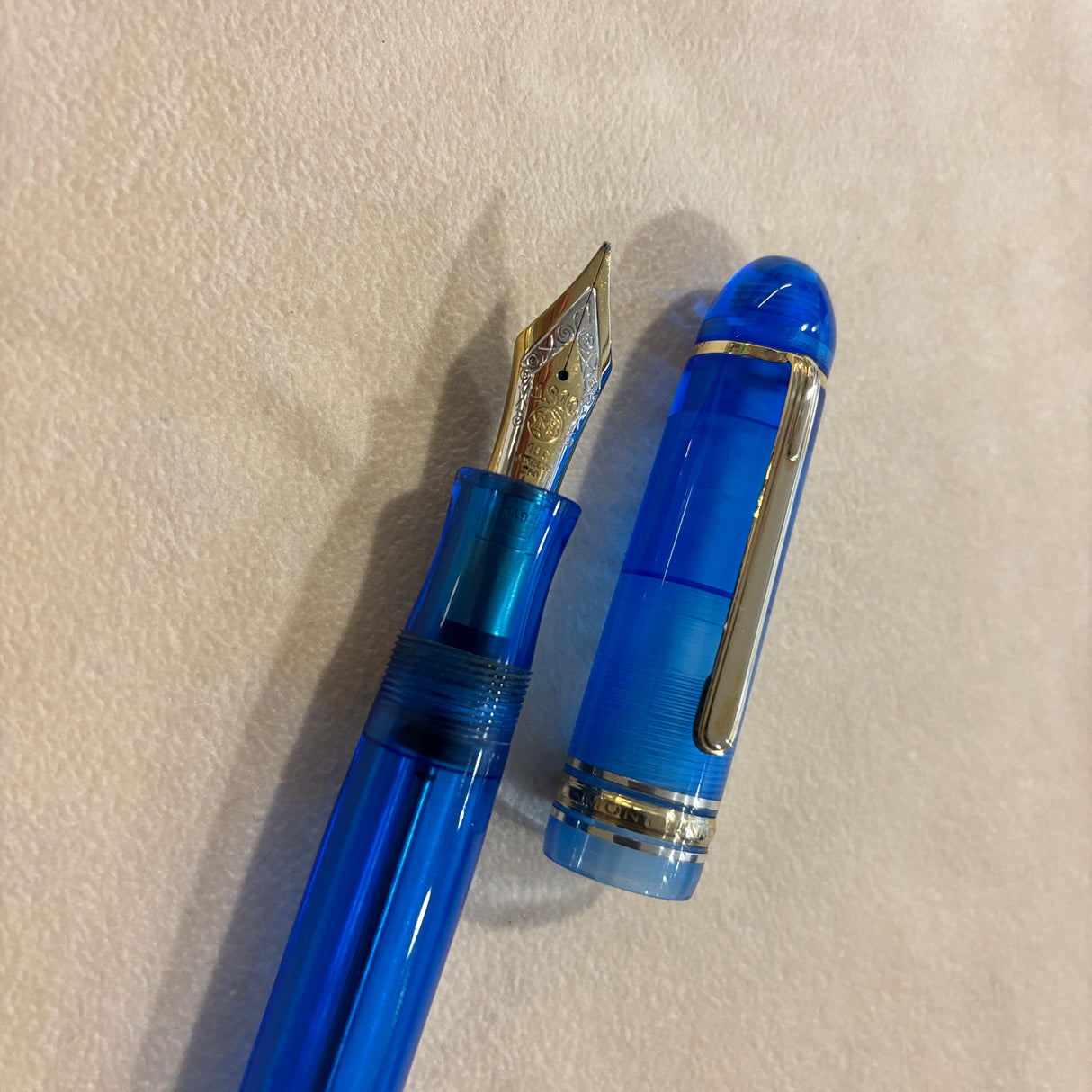 Montblanc 149 Meisterstuck Style Customized by Brad Torelli as a Blue Demonstrator - Vacuum filler - A true piece of art !!