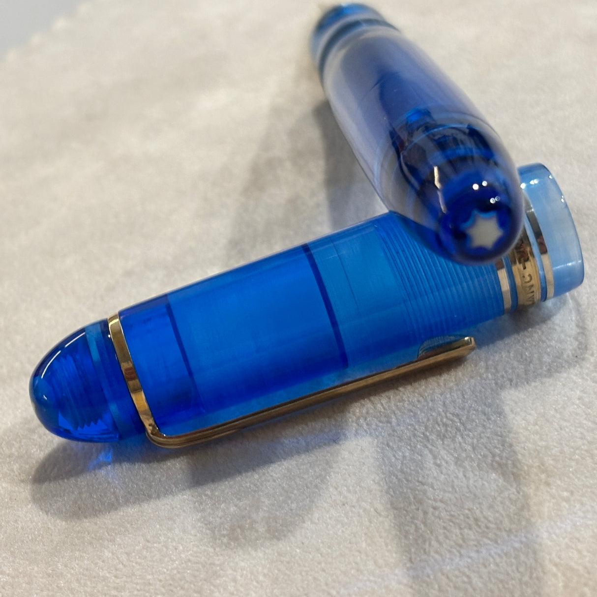 Montblanc 149 Meisterstuck Style Customized by Brad Torelli as a Blue Demonstrator - Vacuum filler - A true piece of art !!