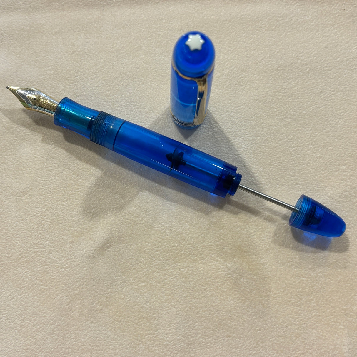 Montblanc 149 Meisterstuck Style Customized by Brad Torelli as a Blue Demonstrator - Vacuum filler - A true piece of art !!