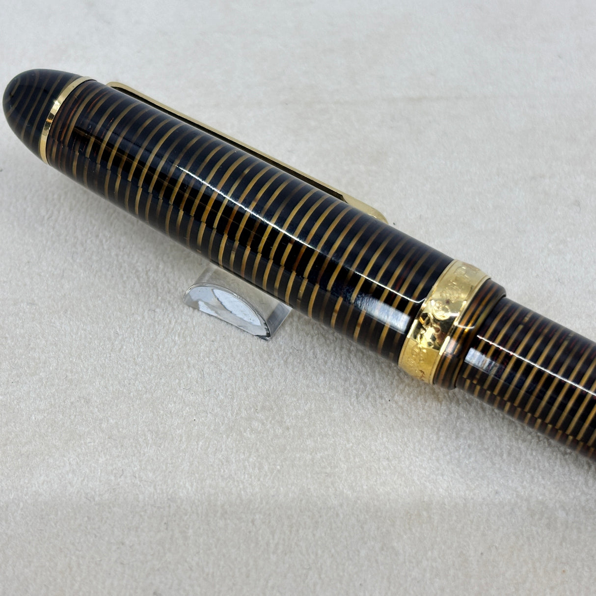 Platinum 3776 Gold Striped Celluloid - THE rarest color of celluloid in the Series-14 kt Gold Music NIB !!