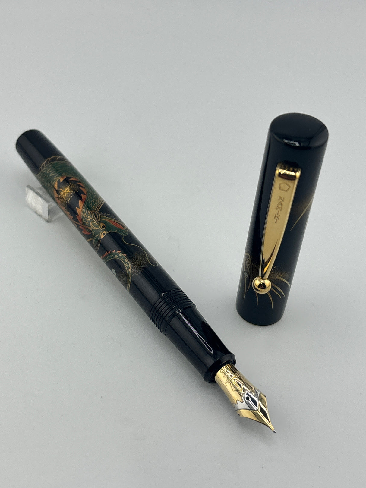 Namiki Maki-e Zodiac Dragon Fountain Pen - Medium 18kt Gold Nib