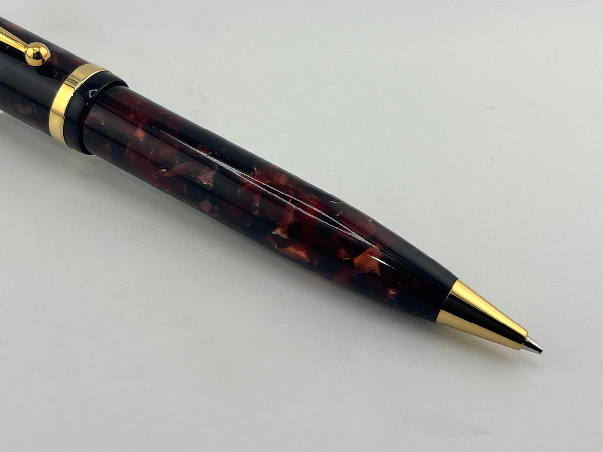 Conway Stewart Churchill Oversized Burgundy Marble Mechanical Pencil 0.7mm - 18kt Gold Trim