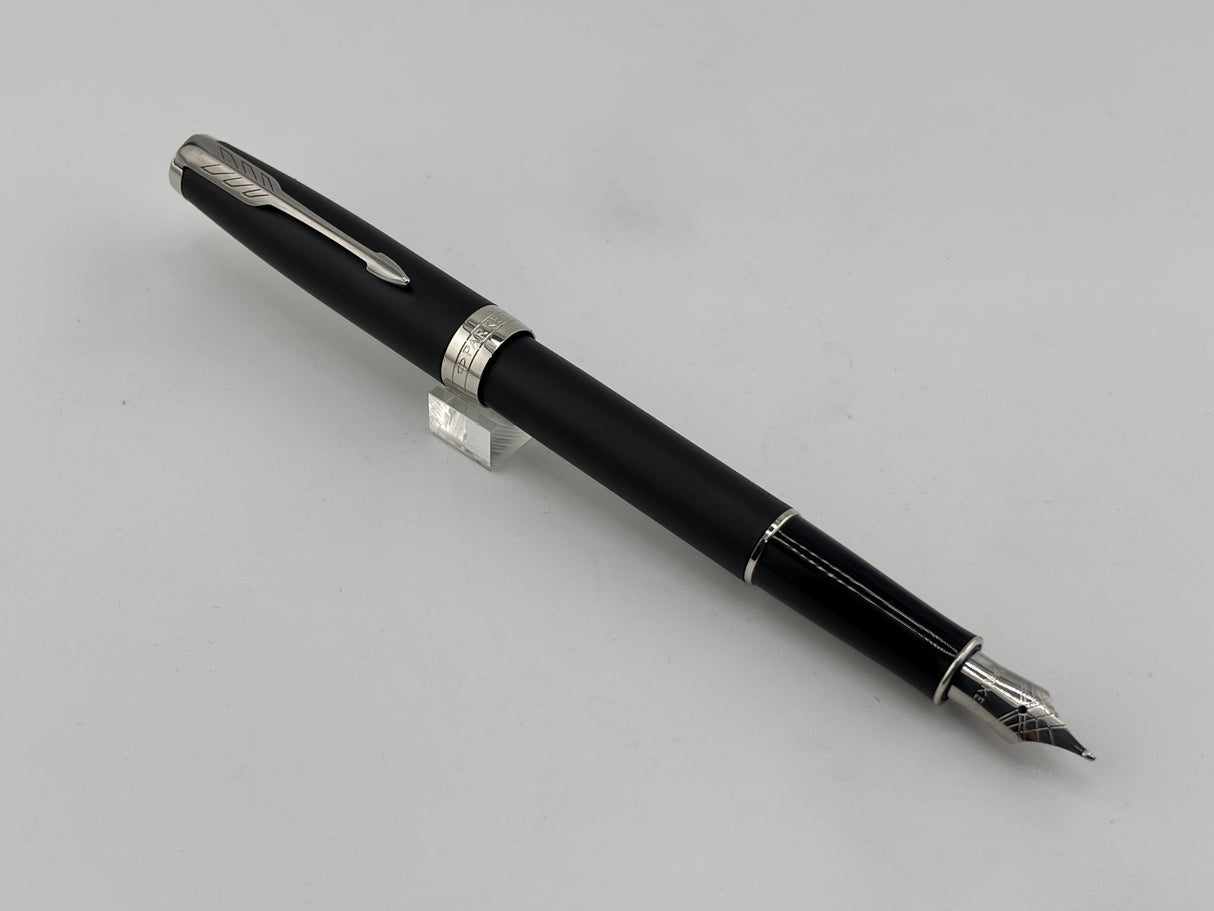 Parker Sonnet Black Matte lacquer chrome trim - Fountain Pen