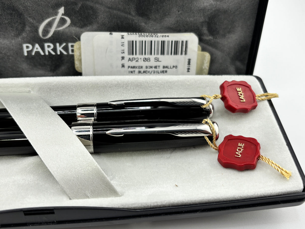 Parker Sonnet Black lacquer chrome trims 18K750 gold nib - Fountain Pen and Ball Pen