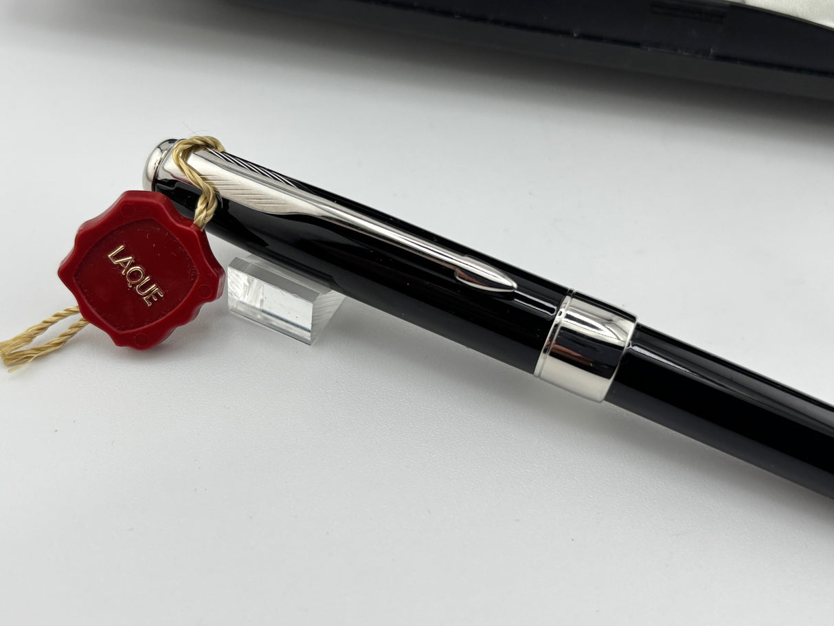 Parker Sonnet Black lacquer chrome trims 18K750 gold nib - Fountain Pen and Ball Pen