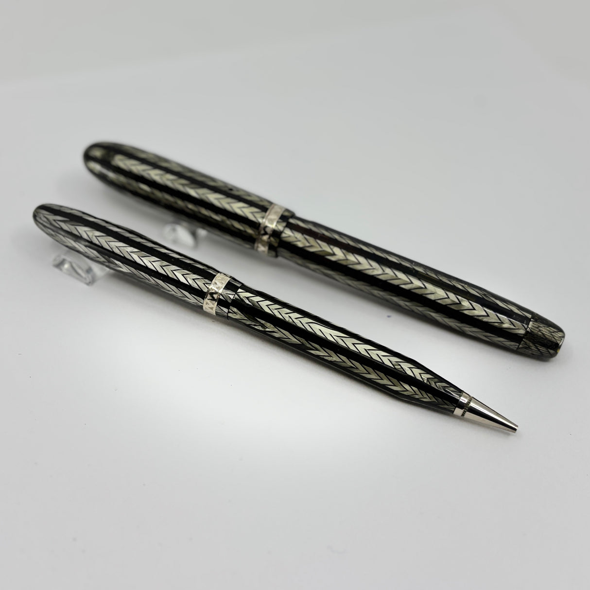 Conklin Largest Nozac SET Herringbone Grey/Black 7M Word Gauge Fountain Pen and Pencil - Circa 1935