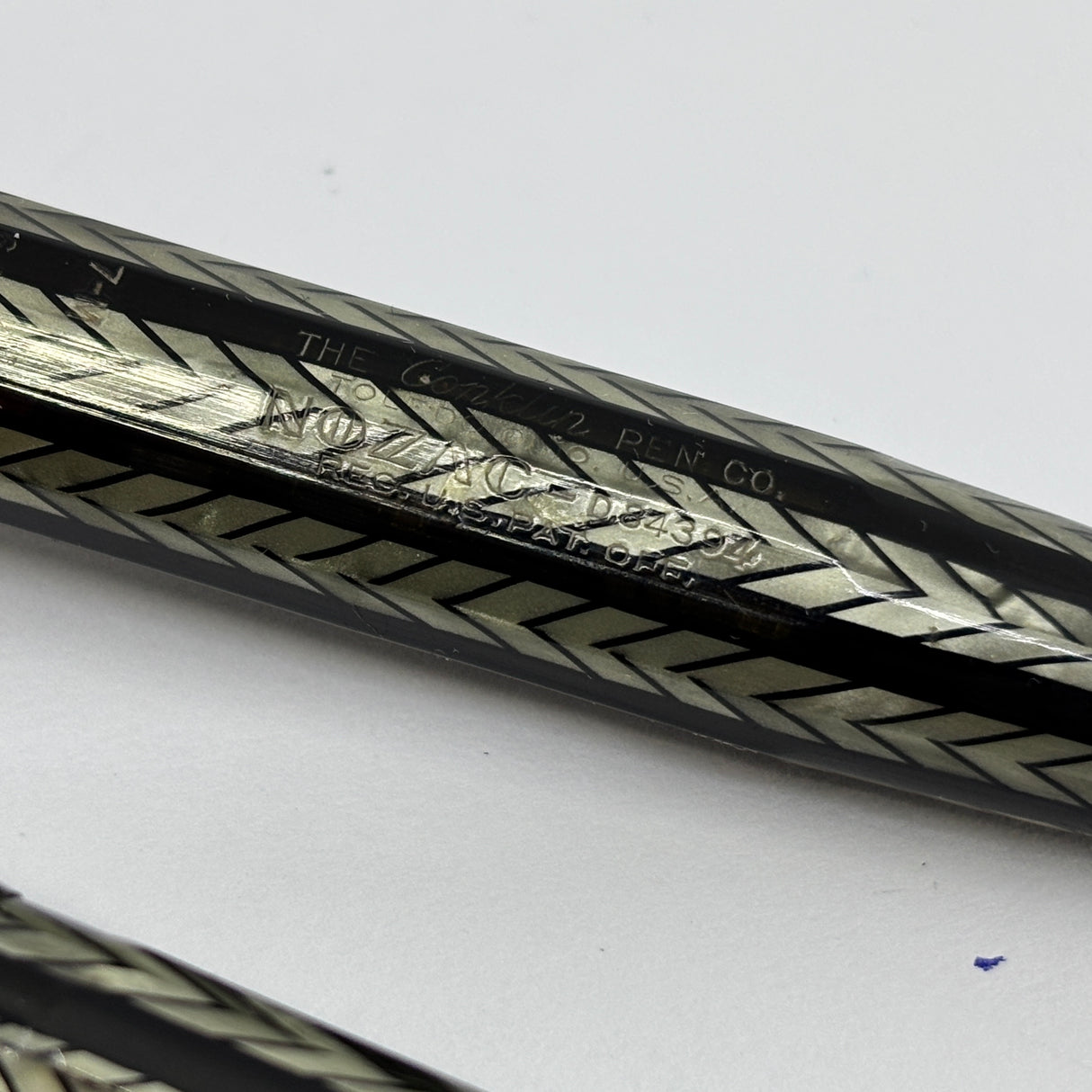 Conklin Largest Nozac SET Herringbone Grey/Black 7M Word Gauge Fountain Pen and Pencil - Circa 1935