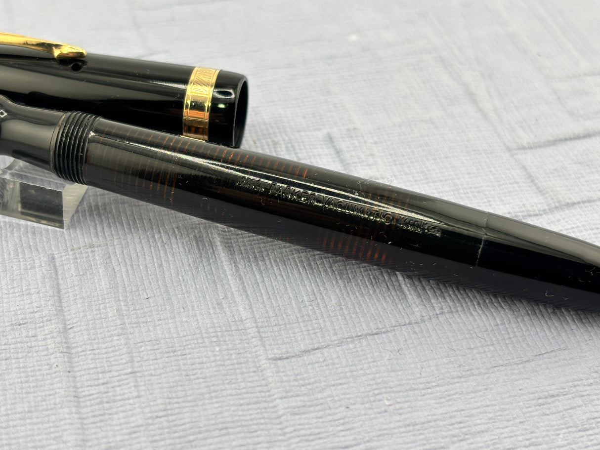 Parker Vacumatic Standard Black Cap striped transparent Laminated Barrel Diamond clip - Fountain Pen