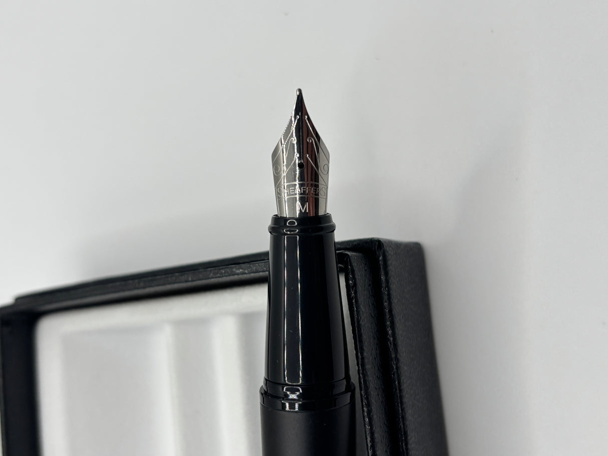 Sheaffer 300 Black Matte - Fountain Pen