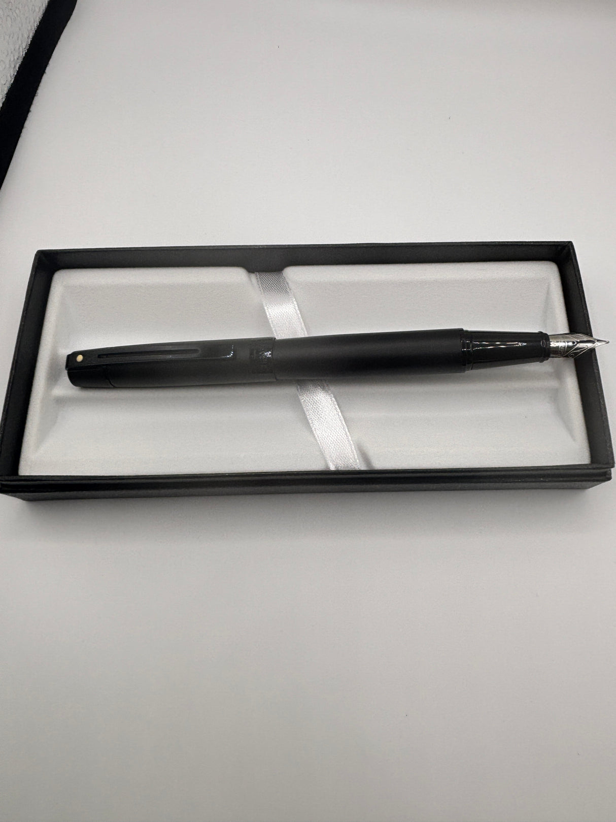 Sheaffer 300 Black Matte - Fountain Pen