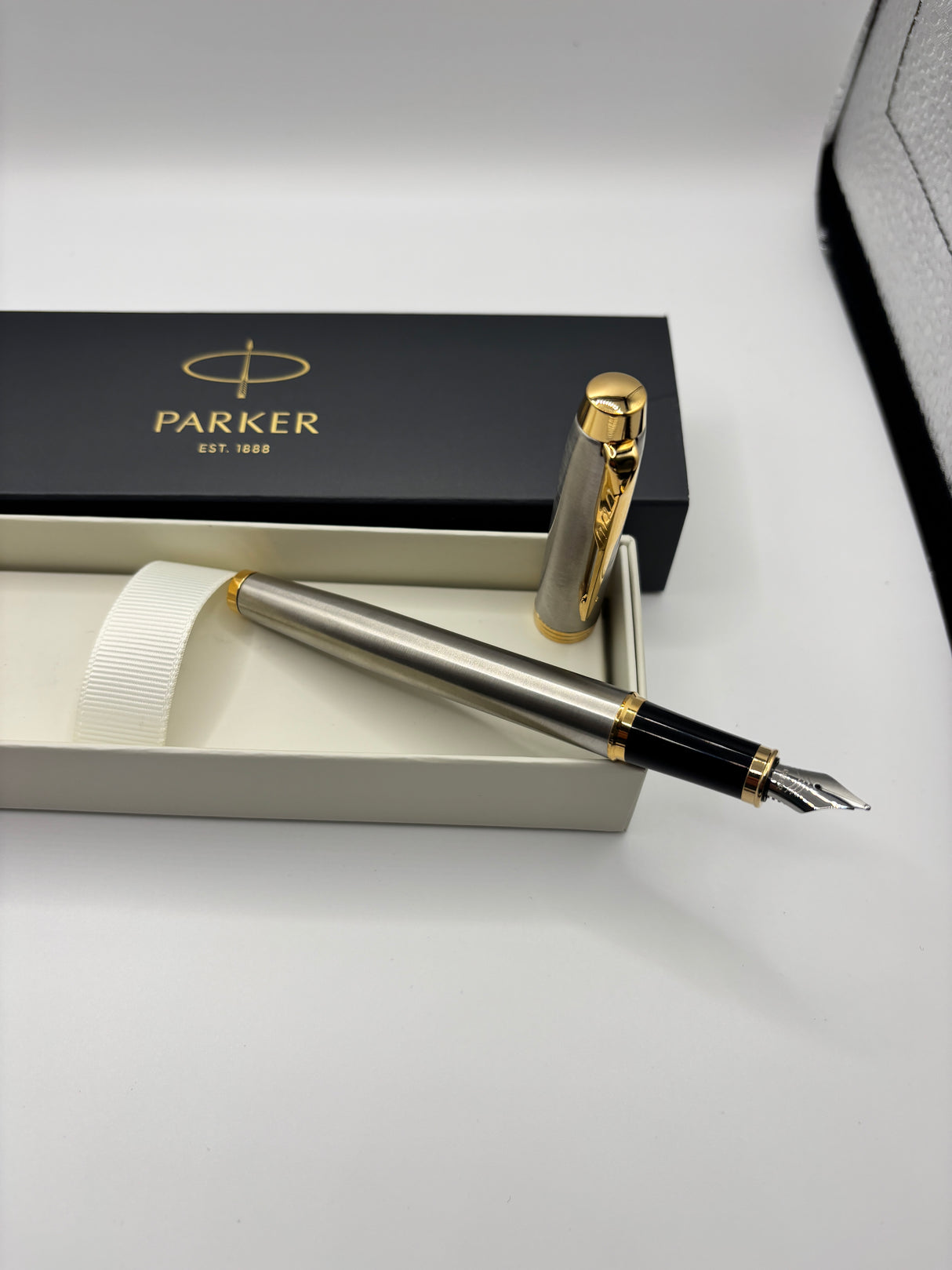 Parker IM Brushed Chrome - Fountain Pen