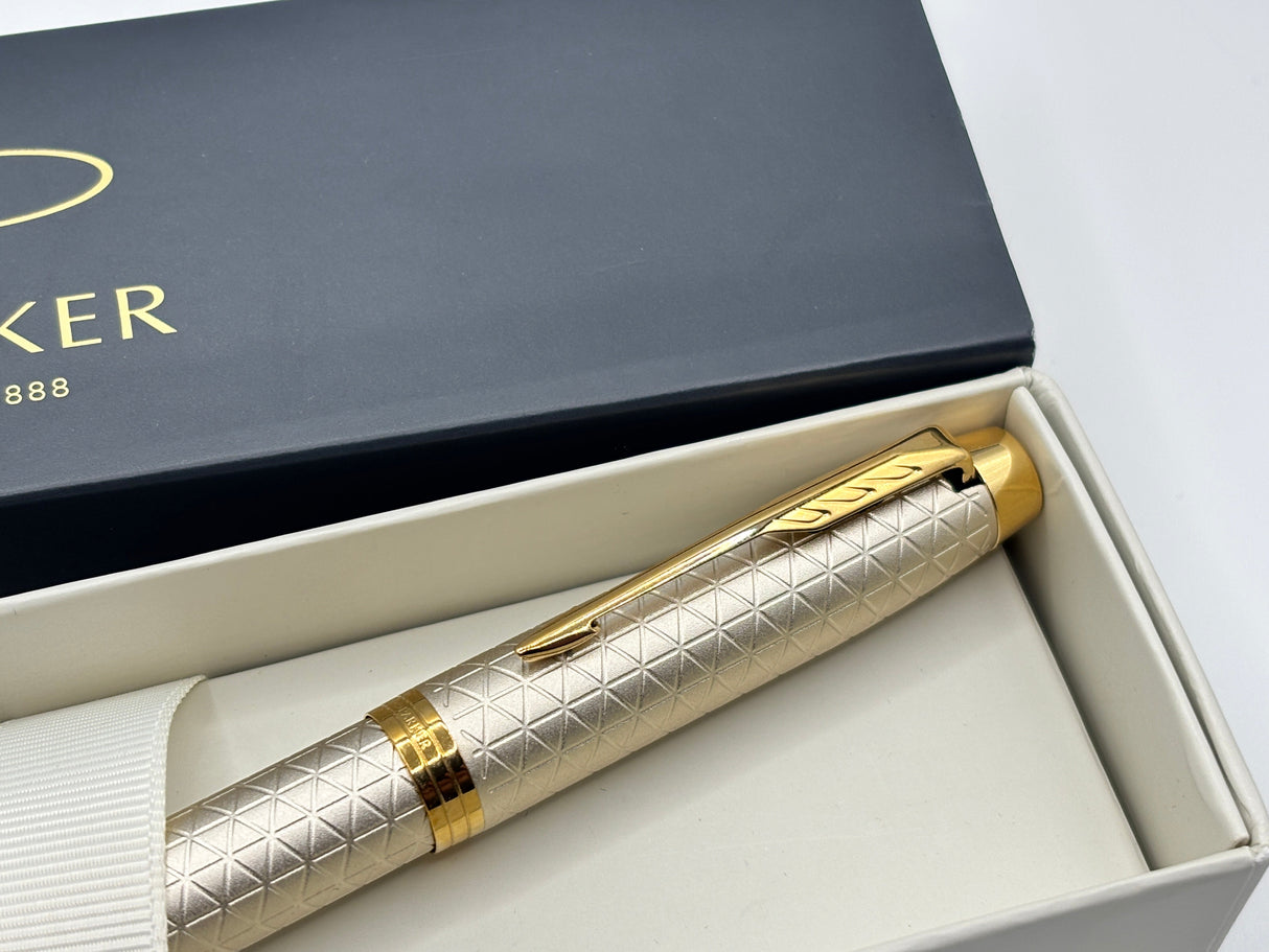Parker IM Premium Warm Silver Champagne Gold trim - Fountain Pen