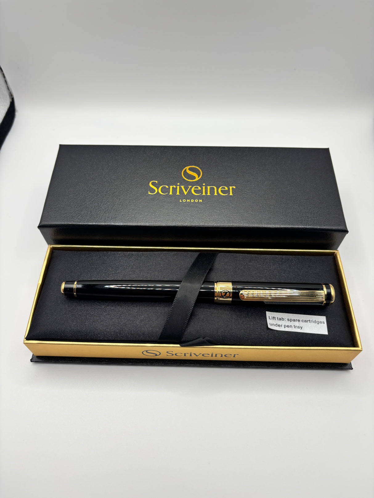 Scriveiner London Black Lacquer - Fountain Pen