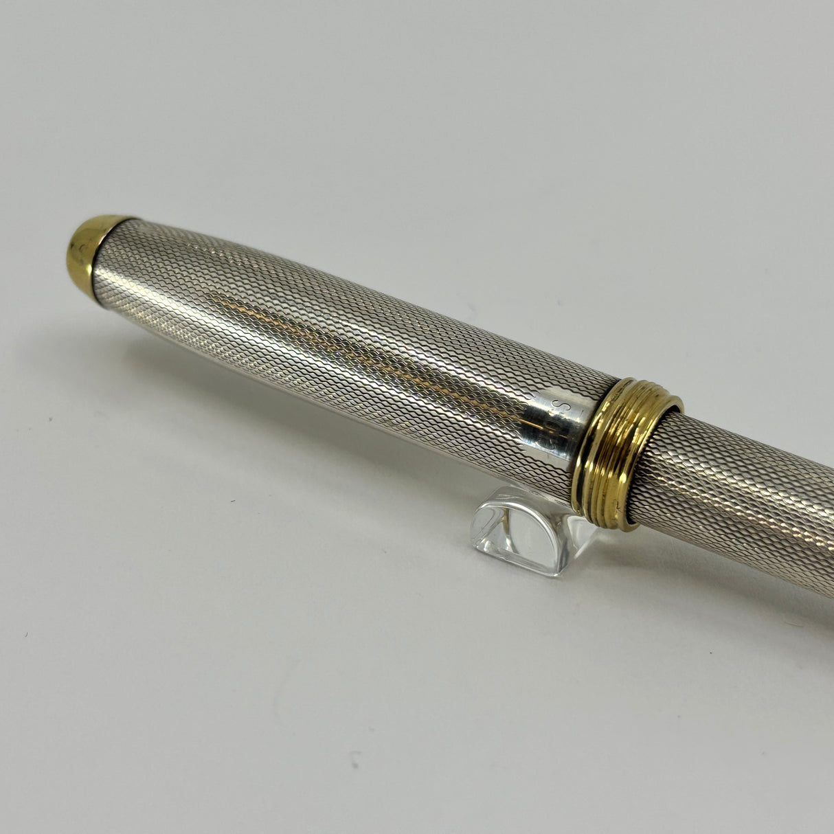 Cross Pinnacle Sterling Silver Barleycorn Fountain Pen - Broad 18kt Gold Nib