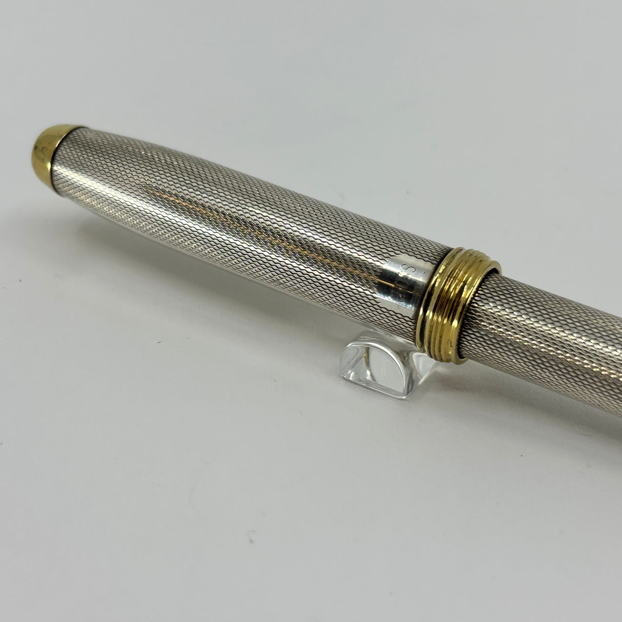 Cross Pinnacle Sterling Silver Barleycorn Fountain Pen - Broad 18kt Gold Nib