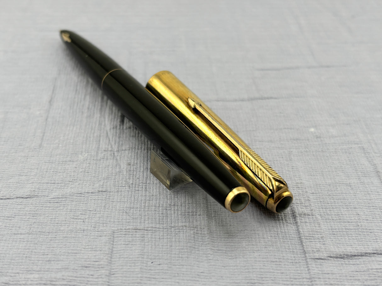 Parker 61 Black Rainbow Cap Gold Filled - Fountain Pen