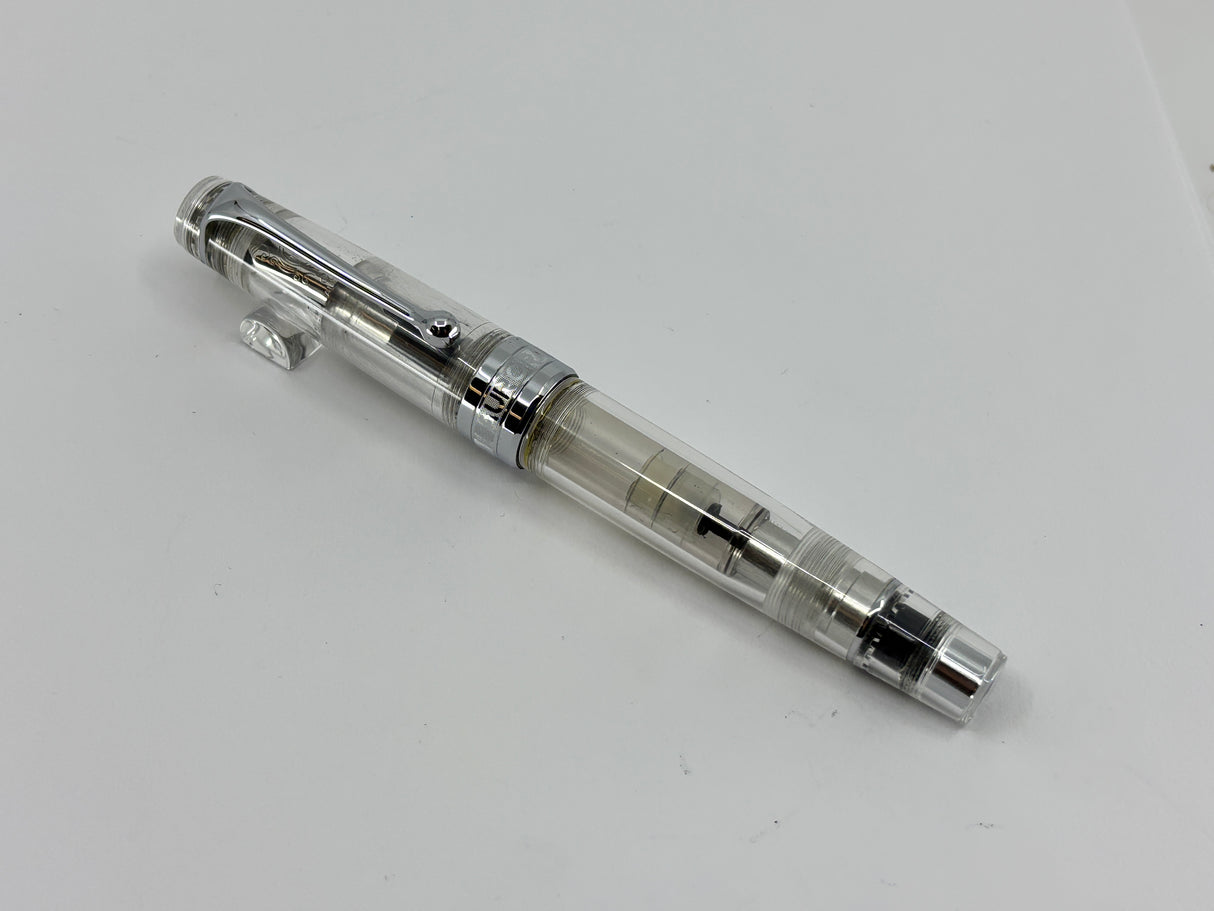 Aurora Optima Clear Demonstrator Limited Edition Fountain Pen - Fine 18kt Gold Nib