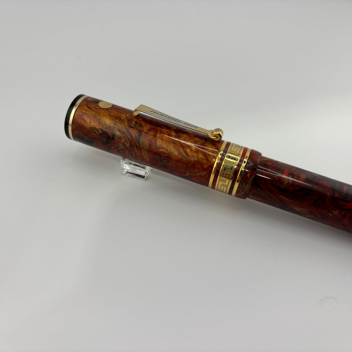 Wahl Eversharp Decoband Volcano Red Oversized Fountain Pen - Medium #8 Size 14kt Gold Nib