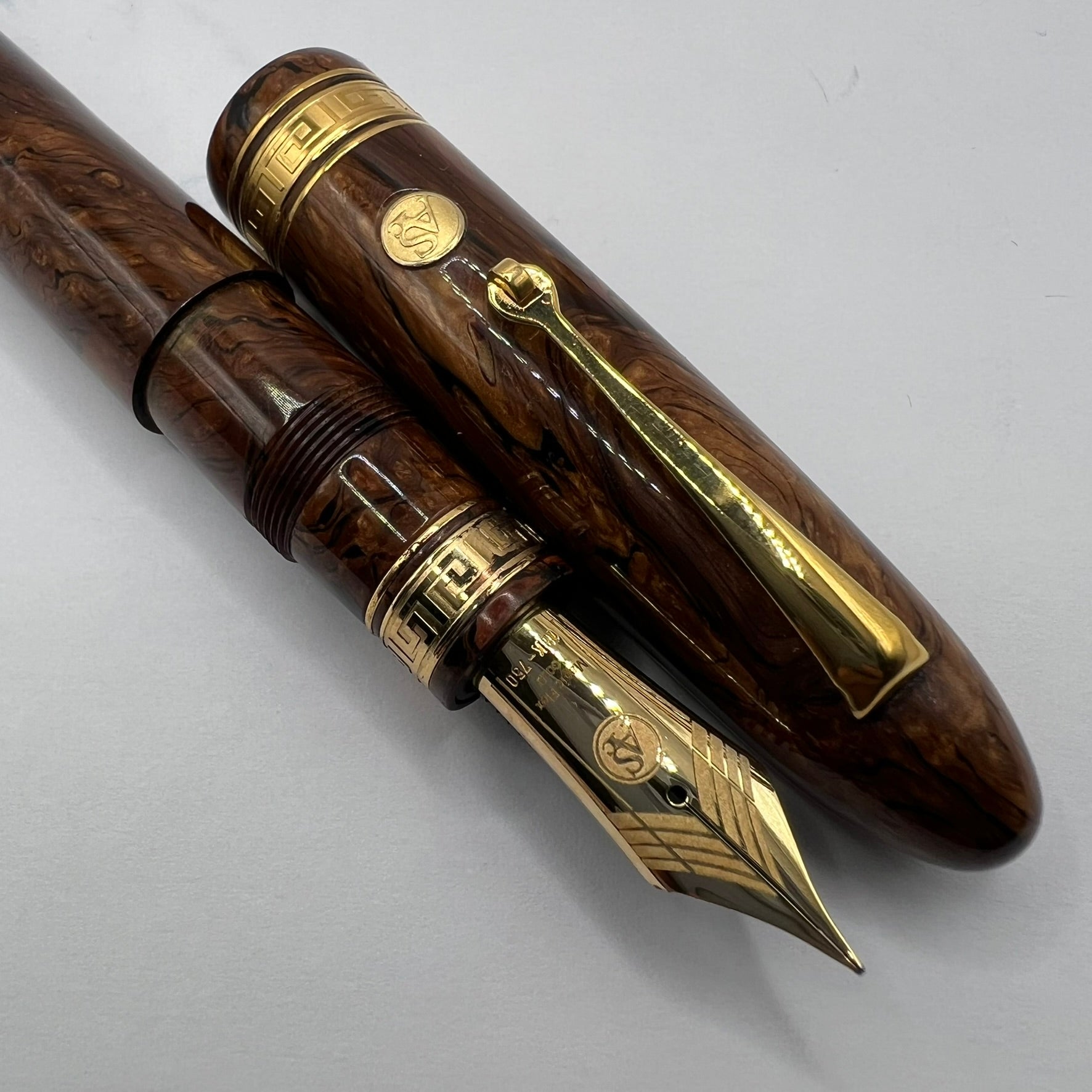 ASC (Armando Simoni Club) Ogiva Oversized Extra Art Nouveau Burl Celluloid Fountain Pen Ltd Ed  - Medium Magic Flex #8 Size 18kt Gold Nib