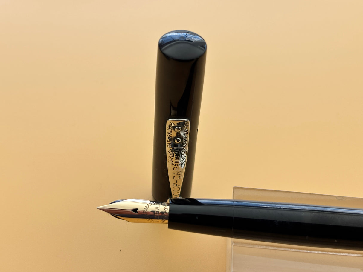 Waterman 12 SF Sleeve Filler Black Hard rubber - Fountain Pen