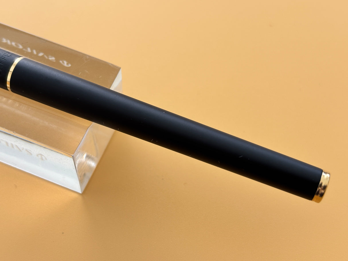 Sheaffer Targa Slim Black Matte circa 1995 New condition and boxed - Fountain Pen
