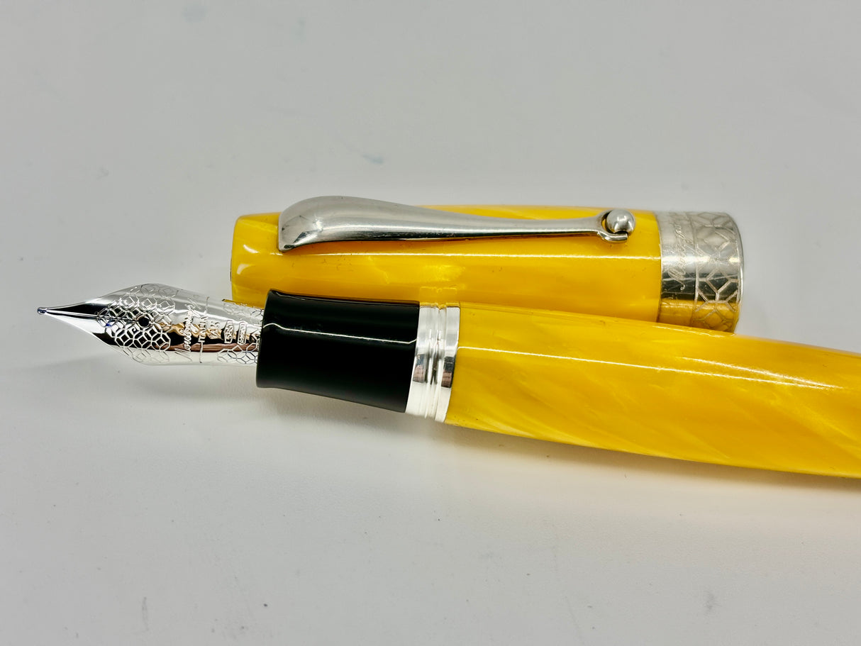 Montegrappa Miya #450 Fountain Pen – Lustrous Yellow Celluloid