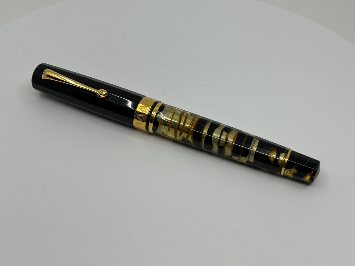 ASC Gladiatore Medio Black Lucens Celluloid - Fountain Pen