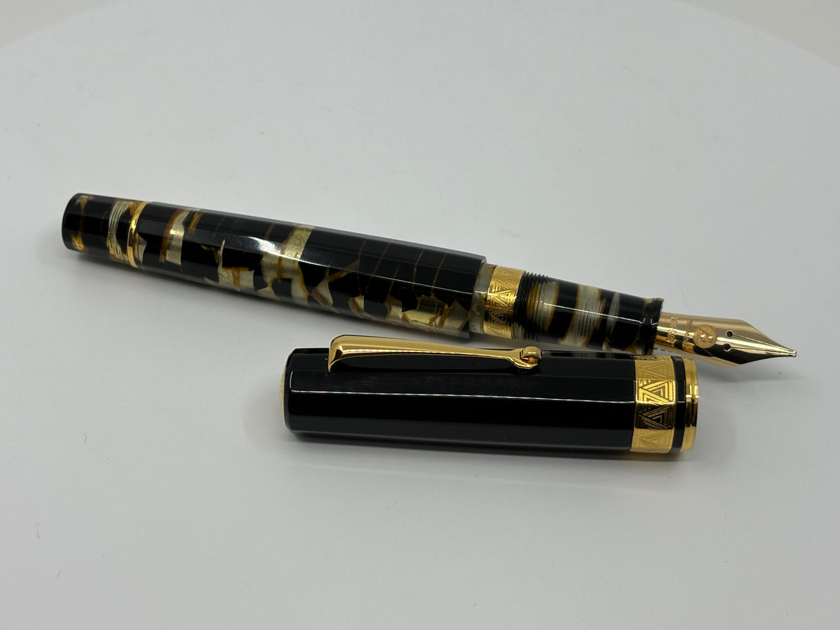 ASC Gladiatore Medio Black Lucens Celluloid - Fountain Pen