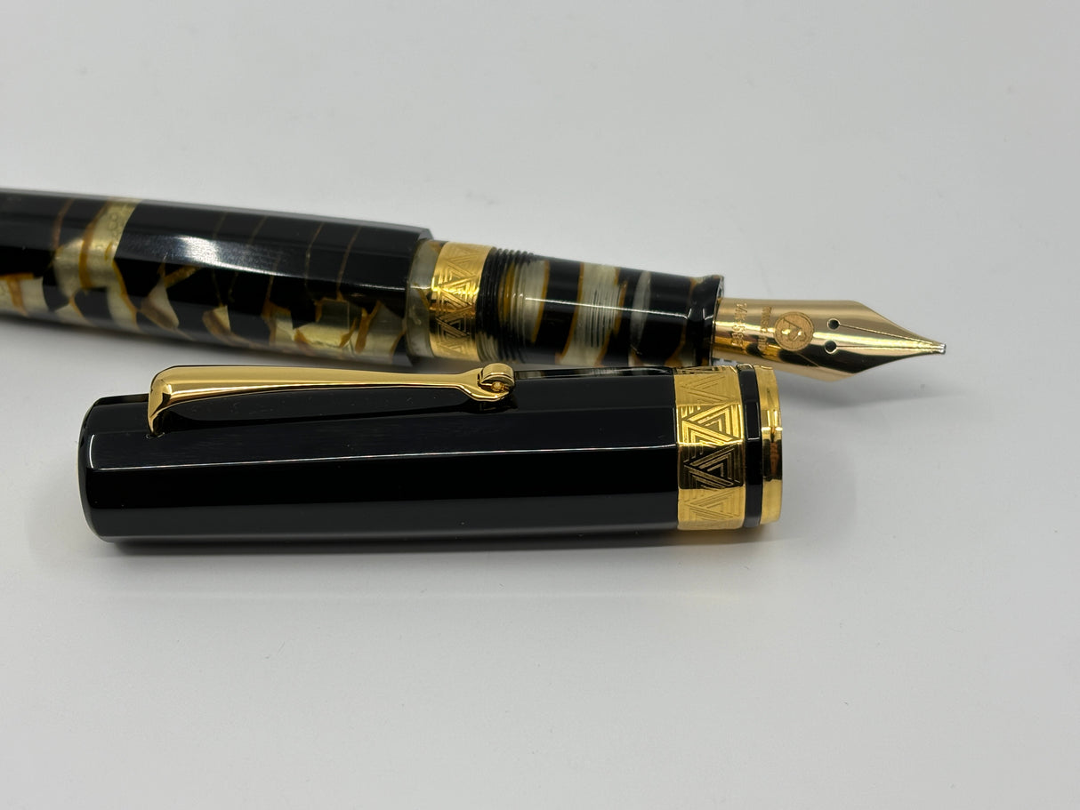ASC Gladiatore Medio Black Lucens Celluloid - Fountain Pen
