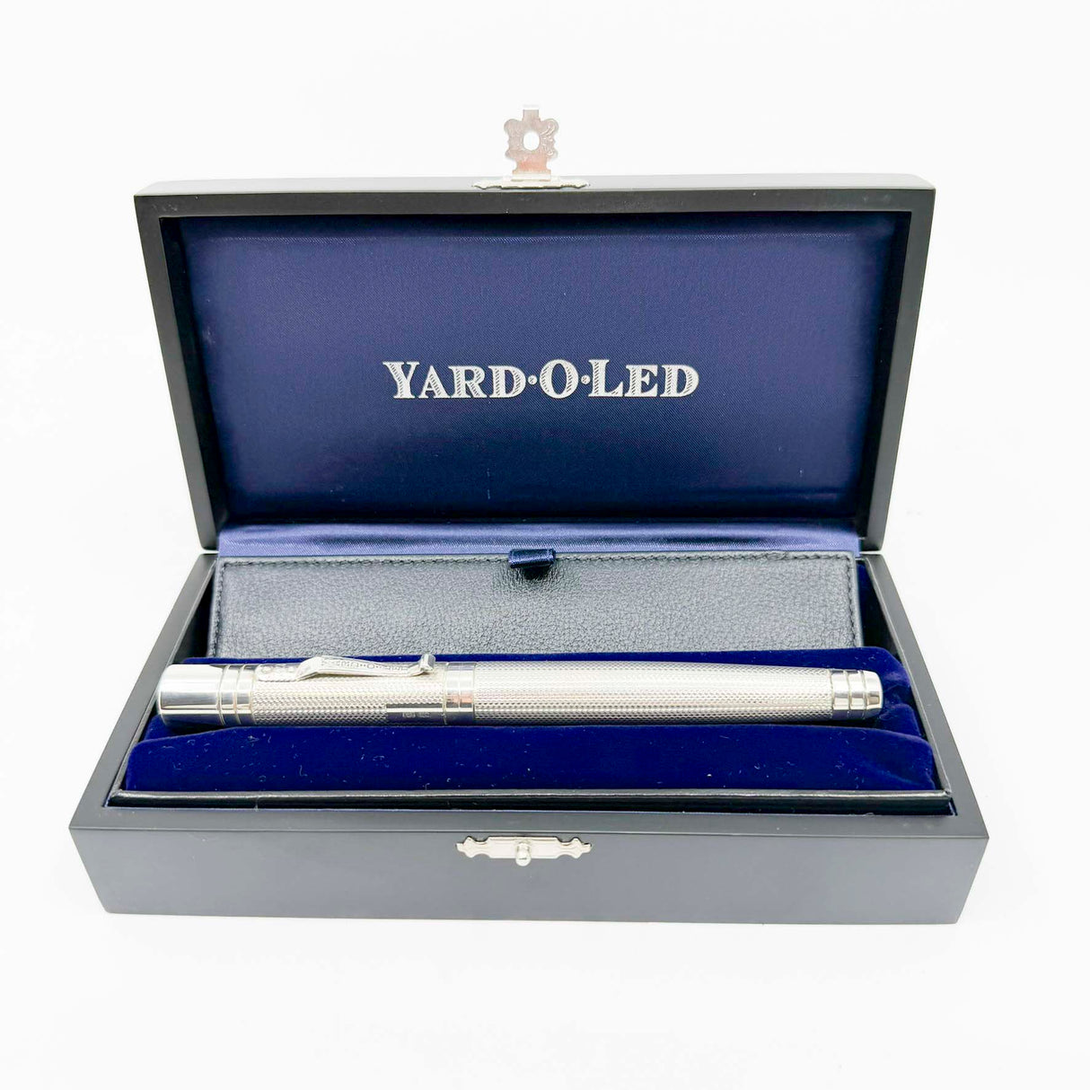 Yard-o-Led Sterling Silver Viceroy Grand Barley Fountain Pen - Broad 18kt Gold Nib