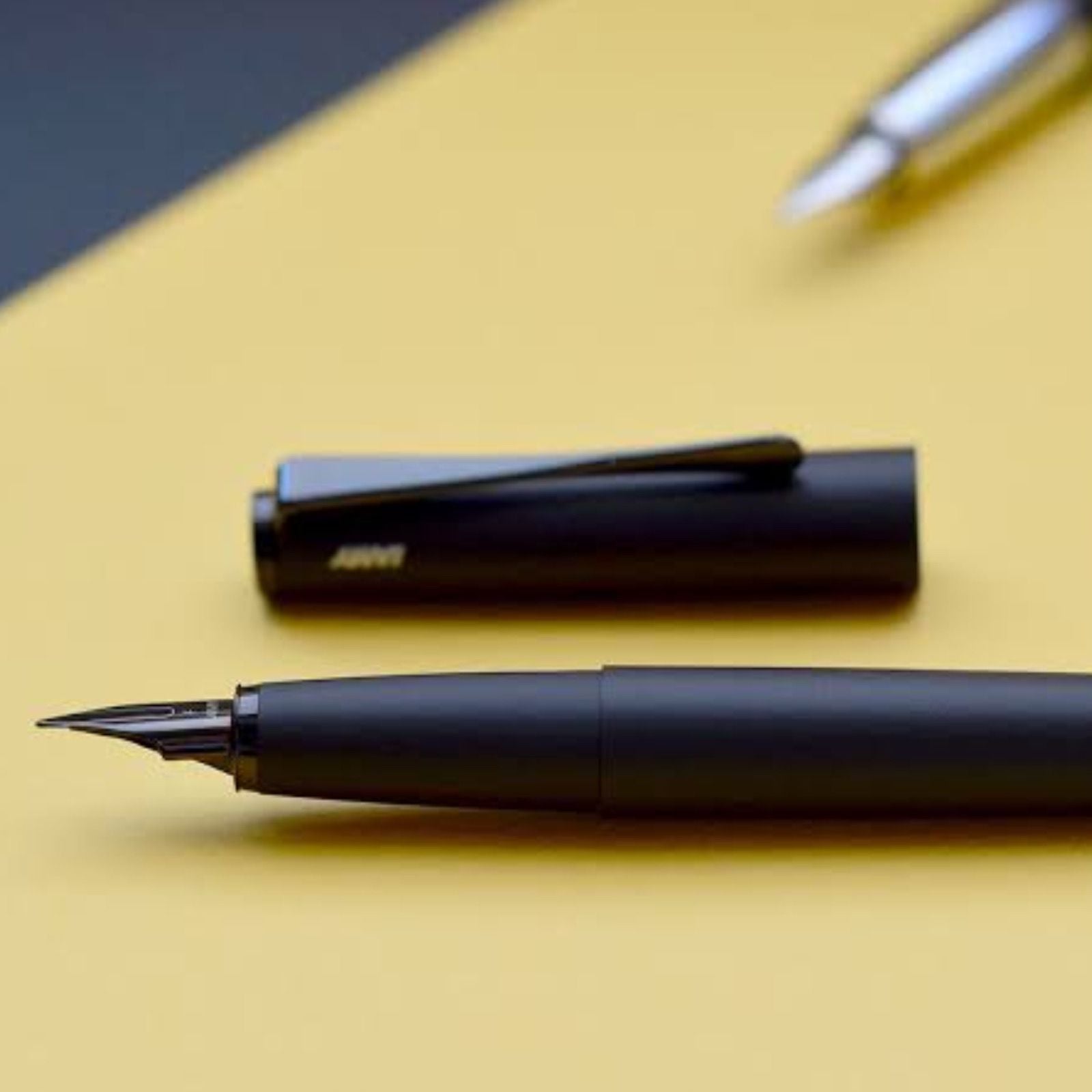 Lamy Studio LX Black - Fountain Pen