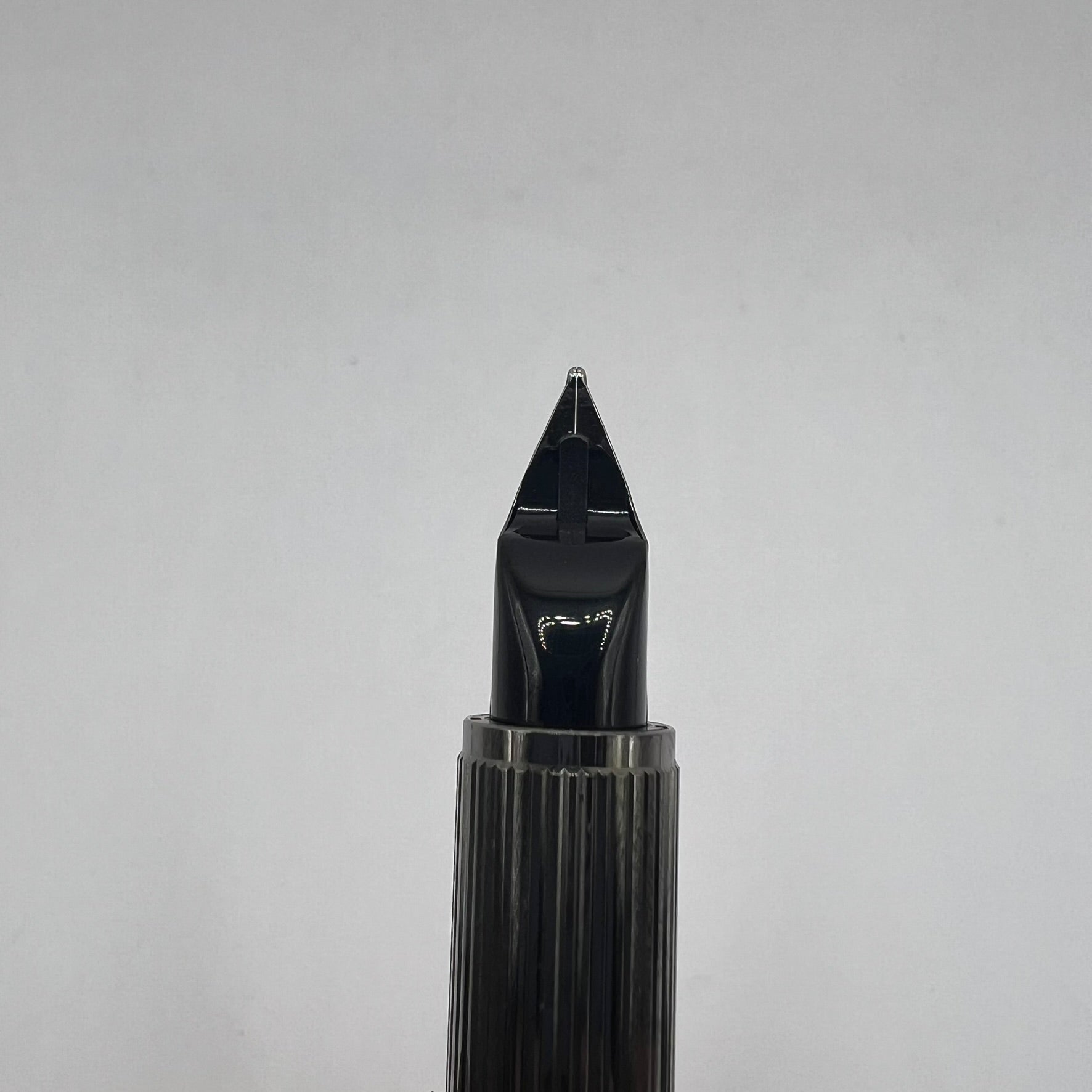 Montblanc Starwalker Space Blue Fountain Pen  - Medium 14kt Gold Nib