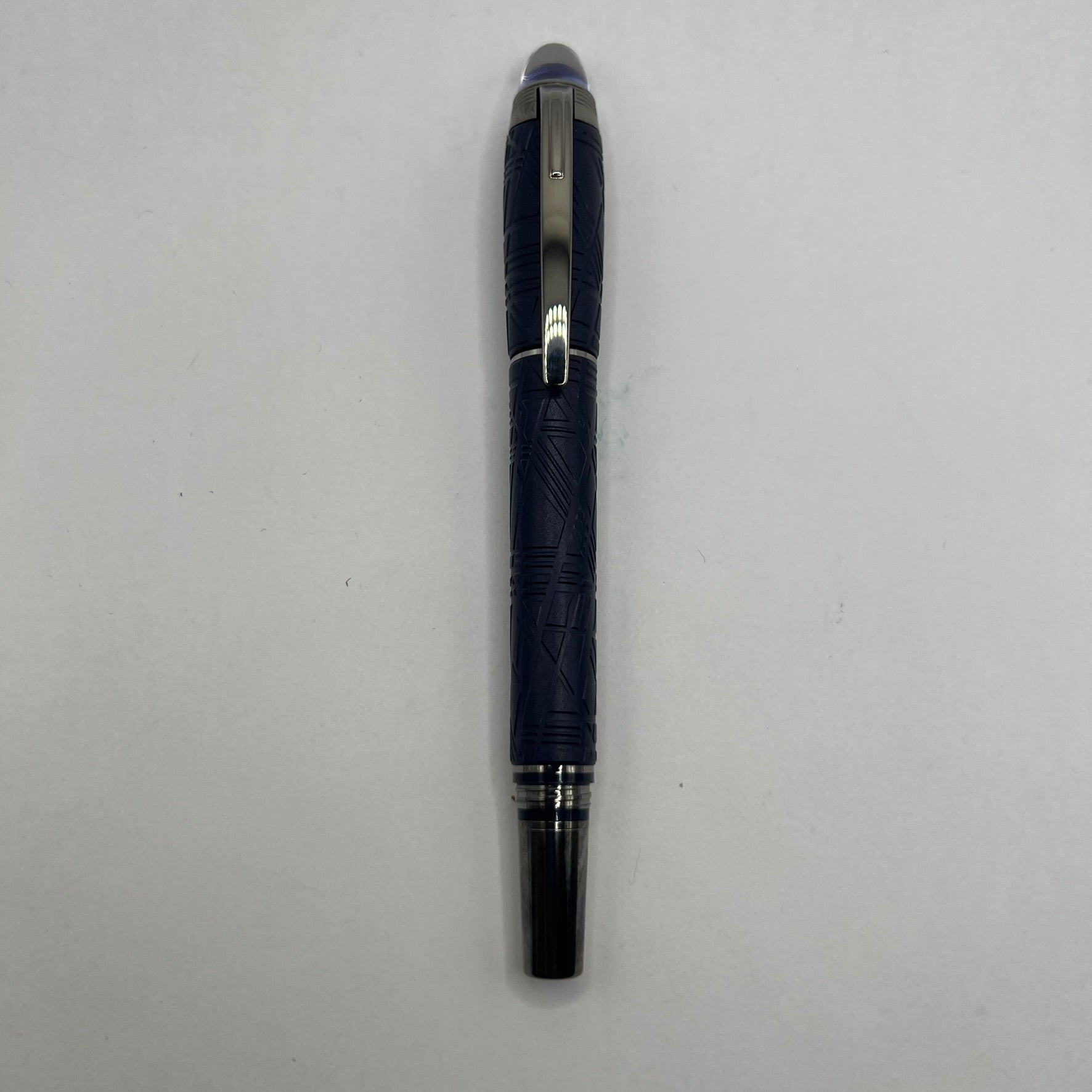 Montblanc Starwalker Space Blue Fountain Pen  - Medium 14kt Gold Nib