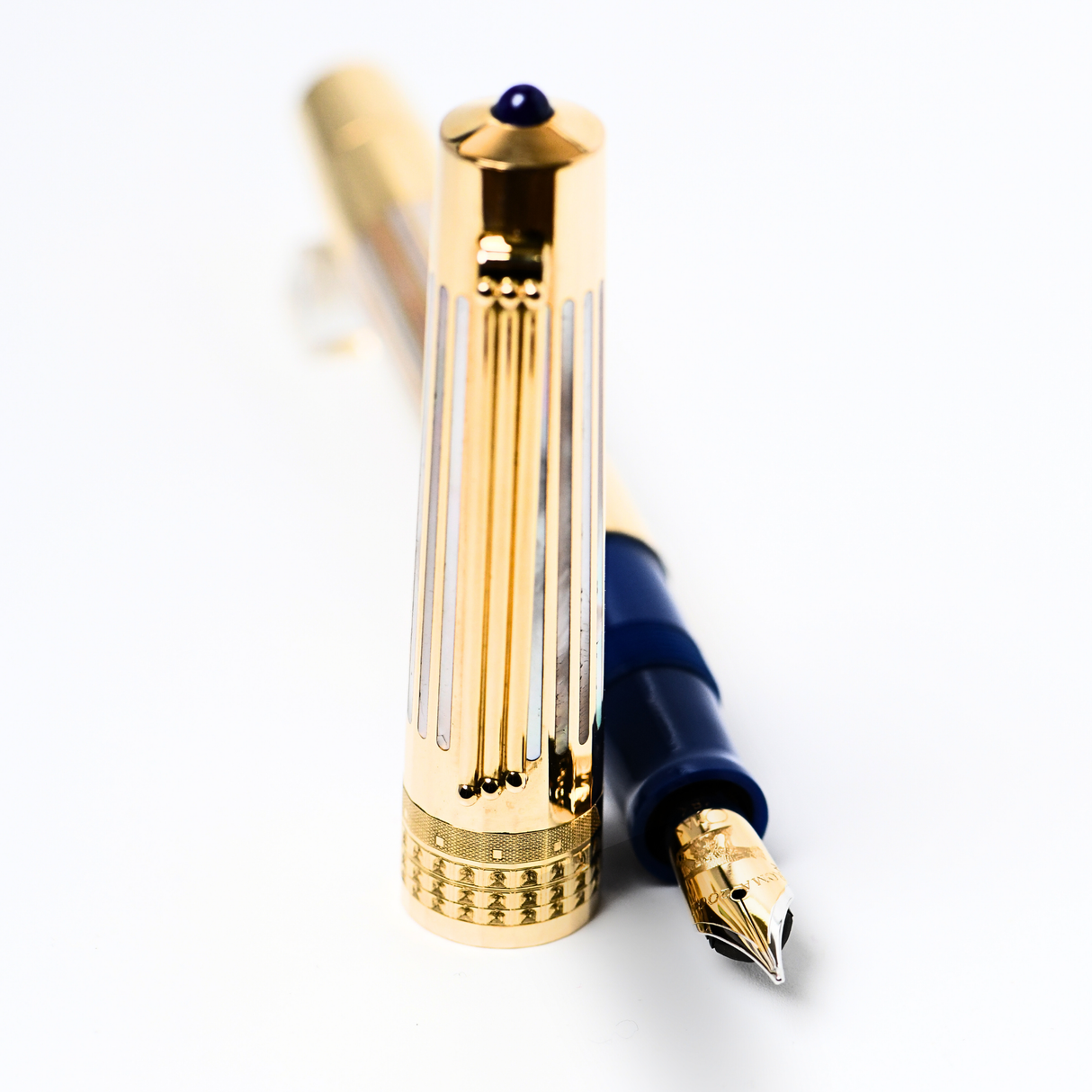 OMAS Roma Bernini Solid Gold 18K/750 Limited Edition Fountain Pen - #34/100 Made - Medium 18kt Gold Nib