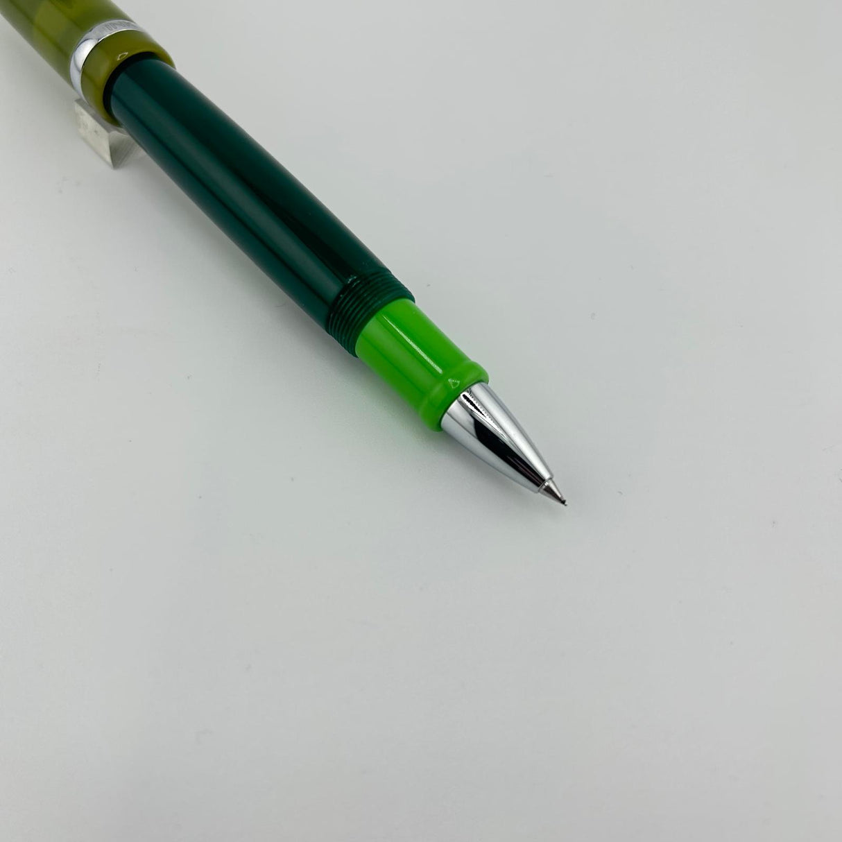 Taccia I THINK Vacation Green Cap and Barrel - Rollerball