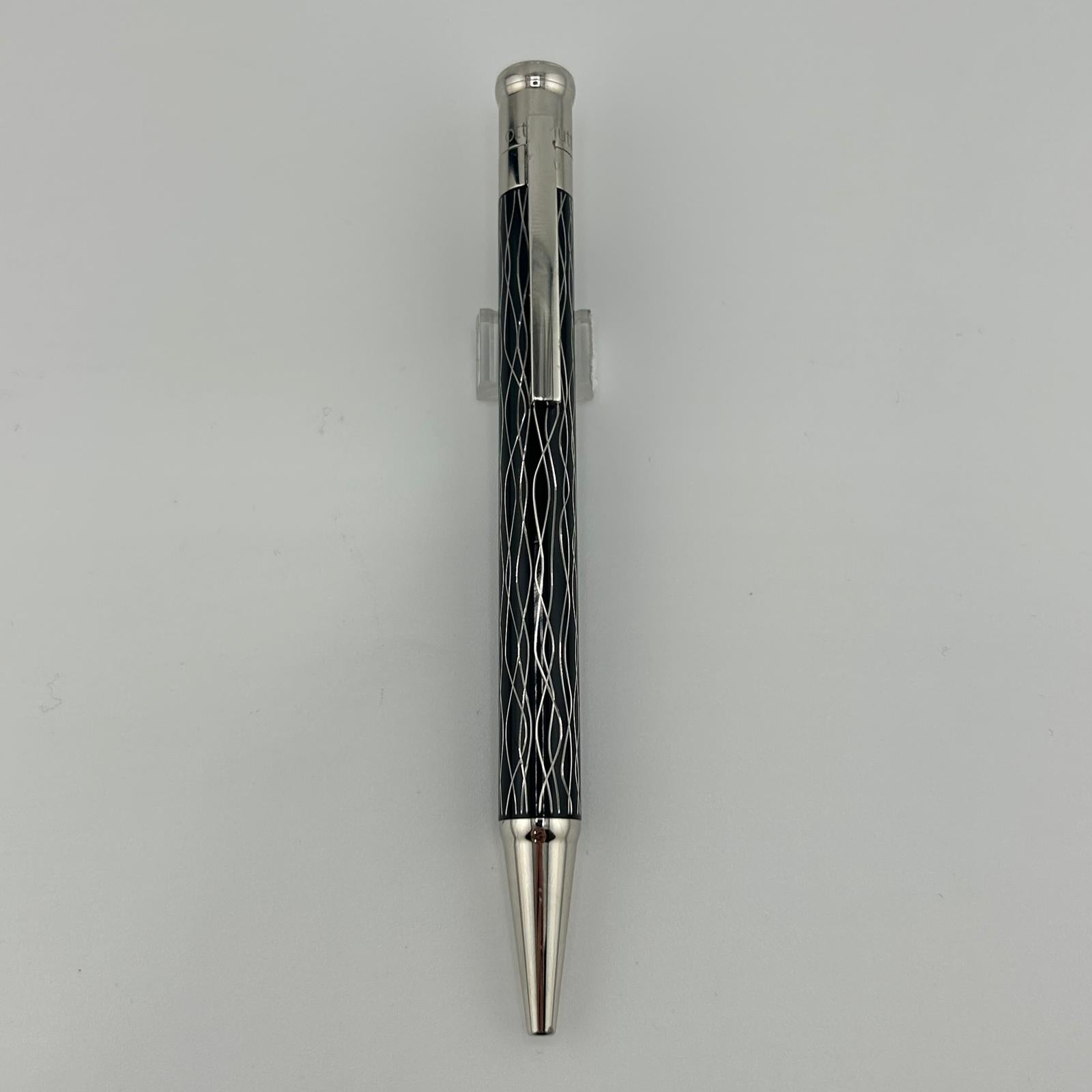 Otto Hutt Design 4 Black Wave - Platinum Trim - Ball Pen