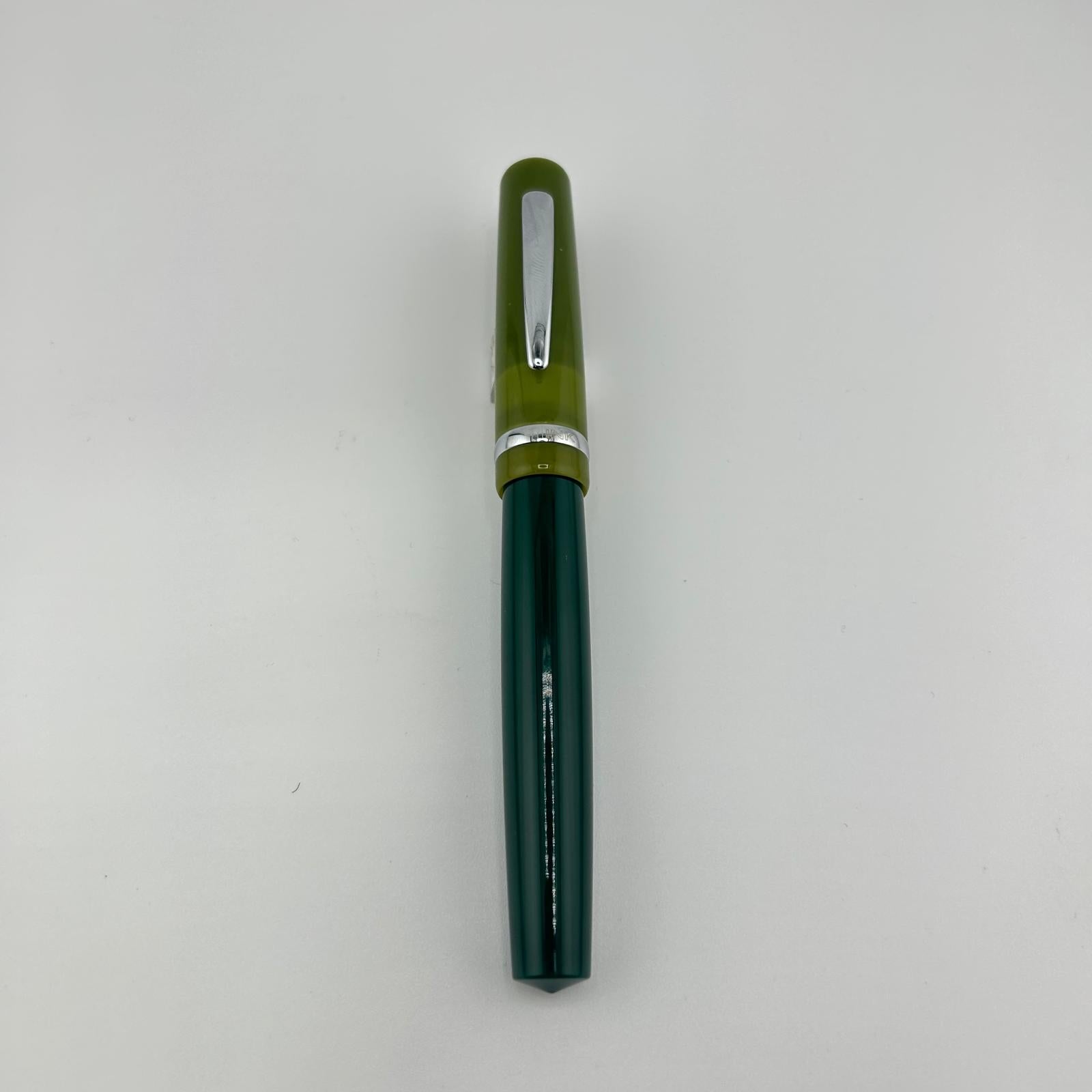 Taccia I THINK Vacation Green Cap and Barrel - Rollerball