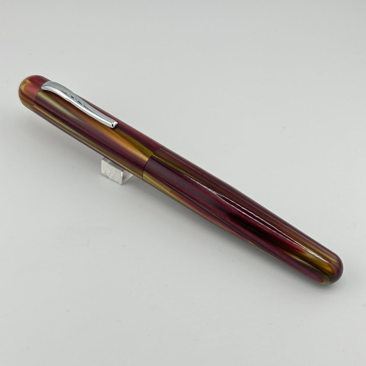 Ranga Pen India Rond Shape Beautiful Red and Brown Marble - Fountain Pen