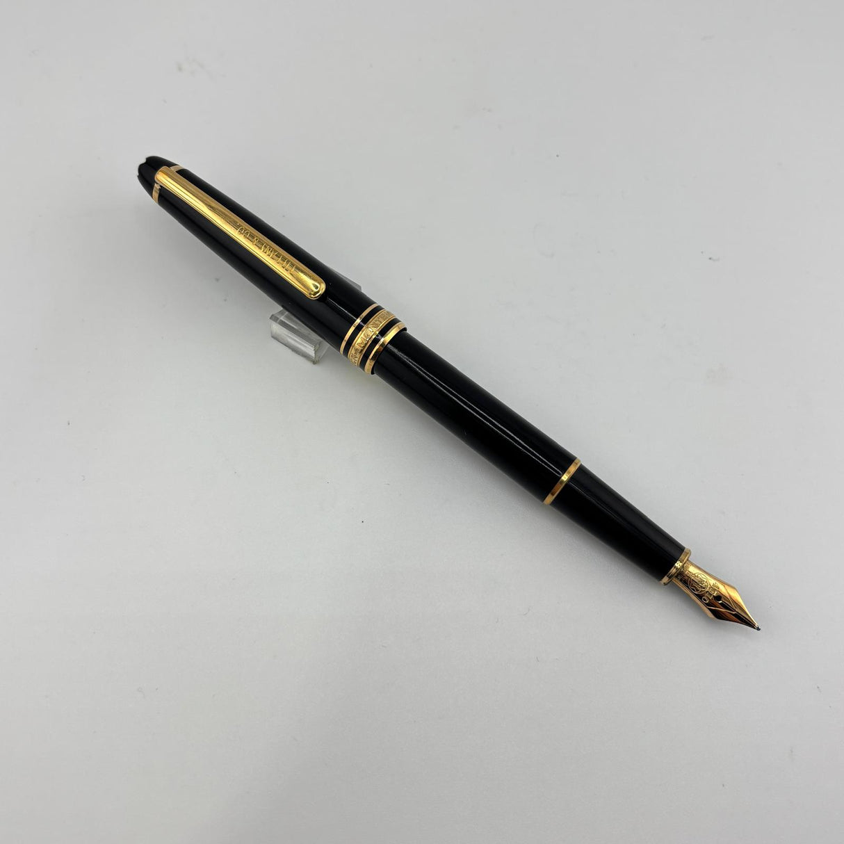 Montblanc 144 Black Meisterstück - Fountain Pen