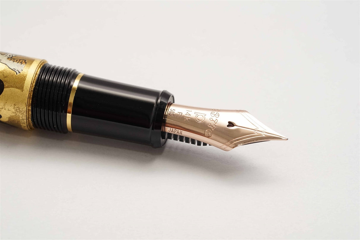 Platinum 3776 Gold Leaf Ascending Dragon