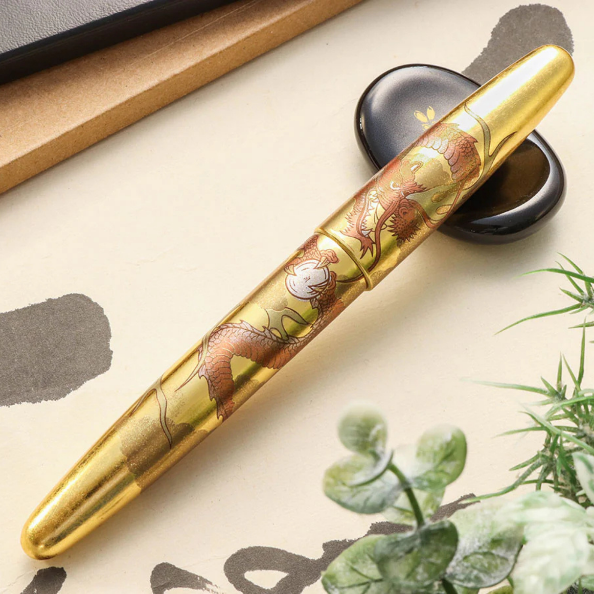 Wancher Dream Pen Rising Sun Maki-e Dragon Fountain Pen