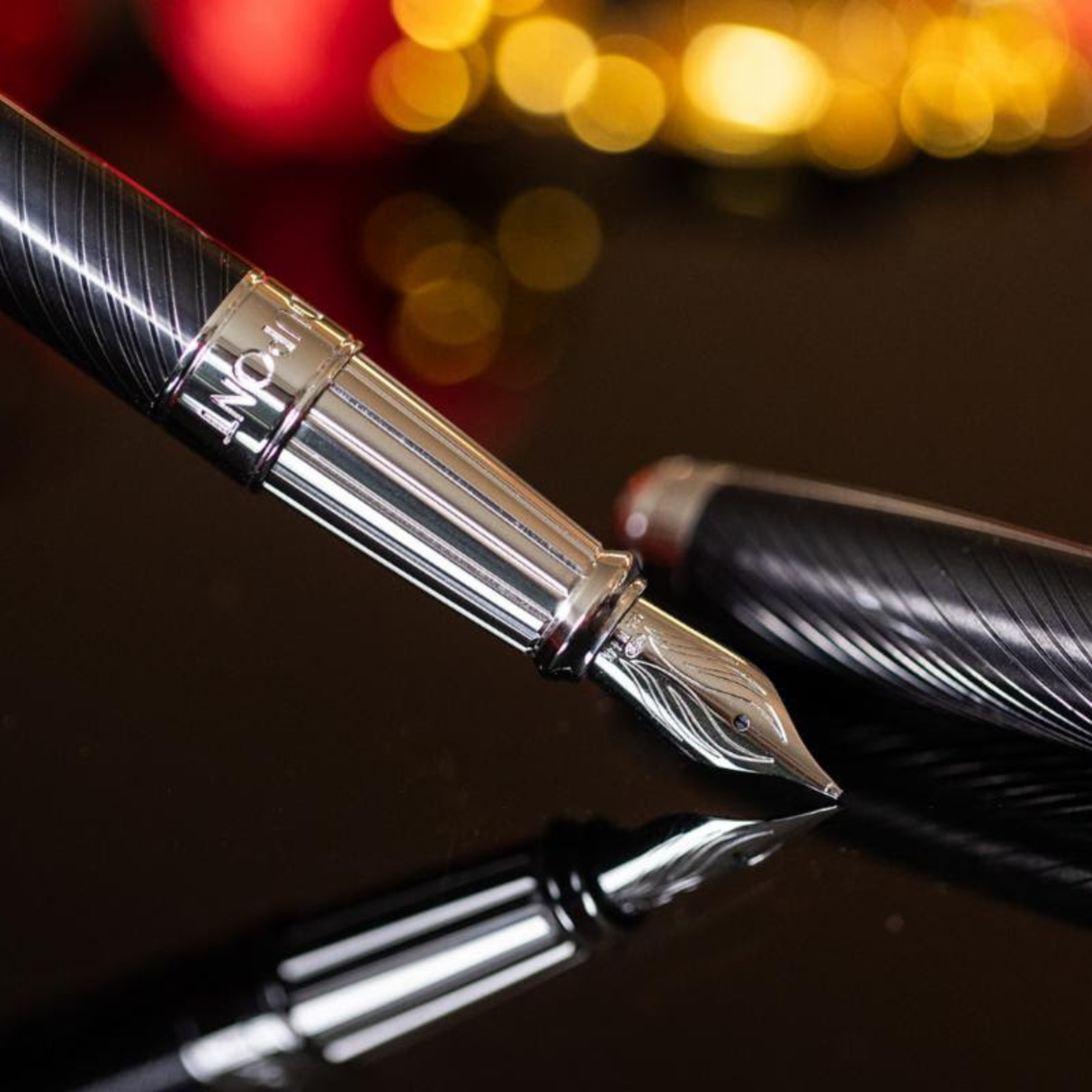 S.T. Dupont Mane Guilloche Line D Eternity Large Black & Palladium Fountain Pen Collection