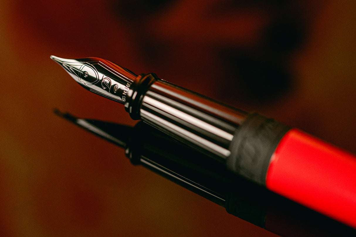 S.T Dupont Line D La Flamme Gradient Collection - Fountain Pen