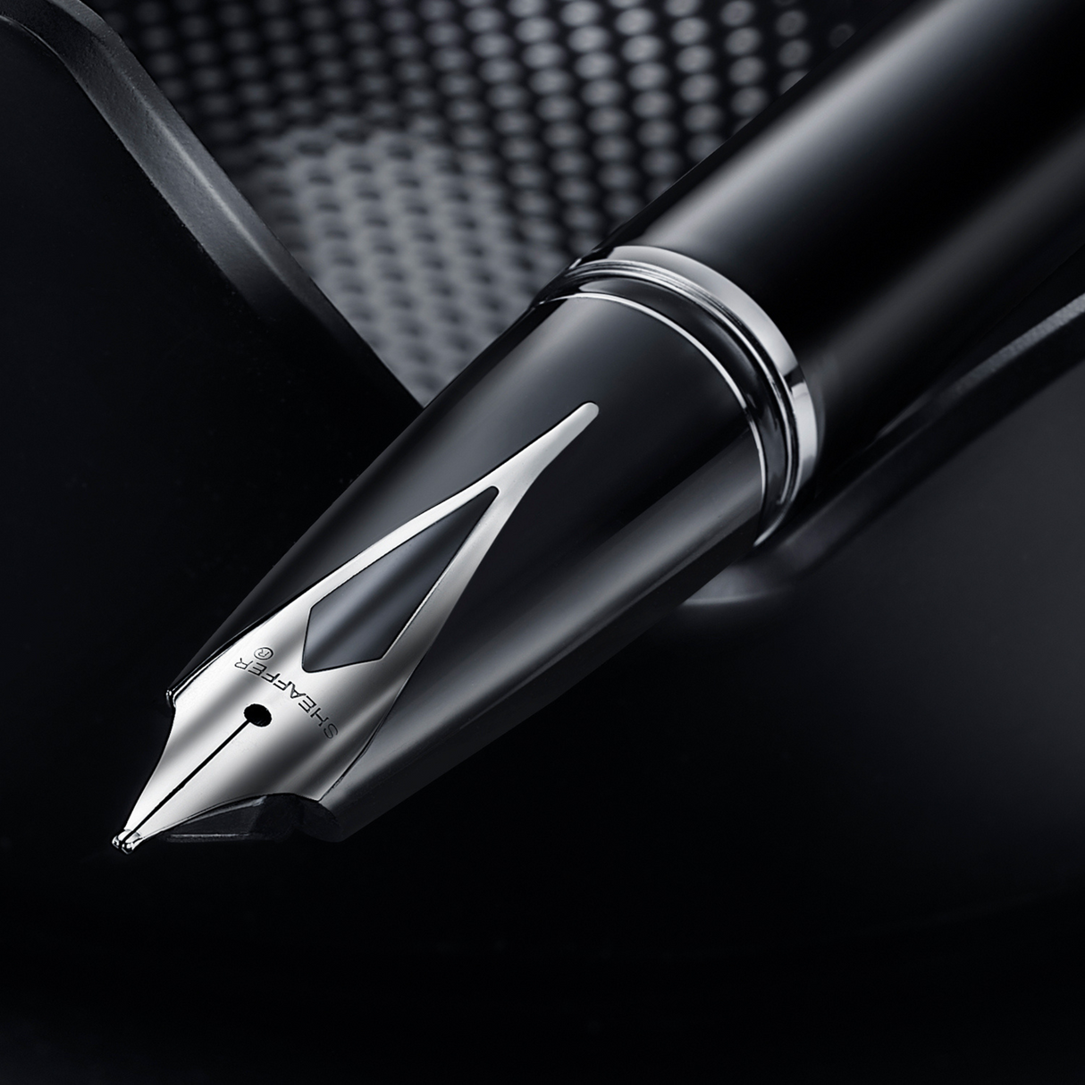 Sheaffer Legacy Glossy Black Fountain Pen Collection